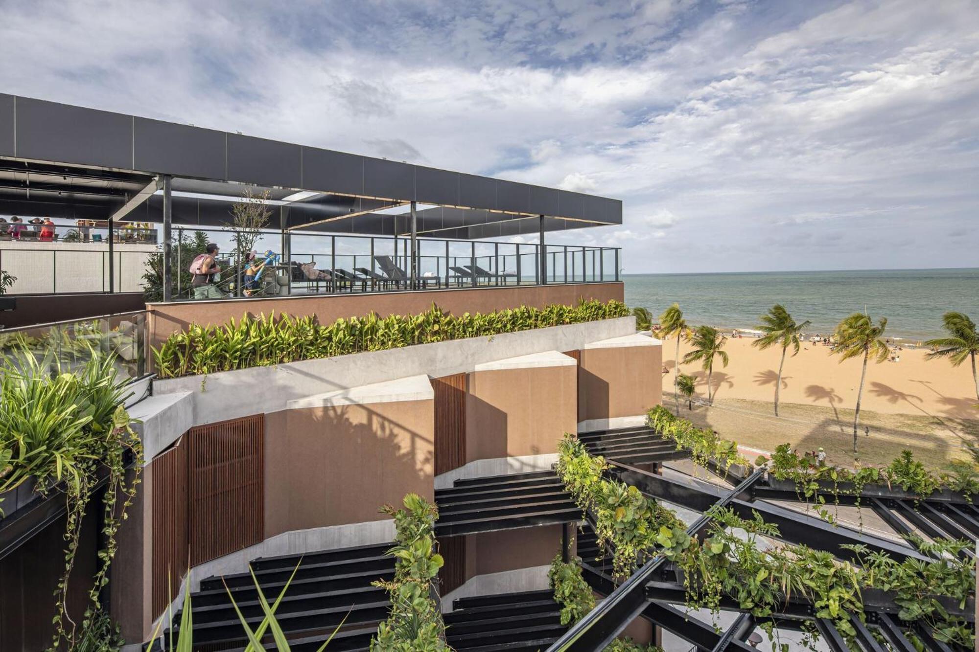 Ba'Ra Hotel João Pessoa Zewnętrze zdjęcie The rooftop bar at the hotel